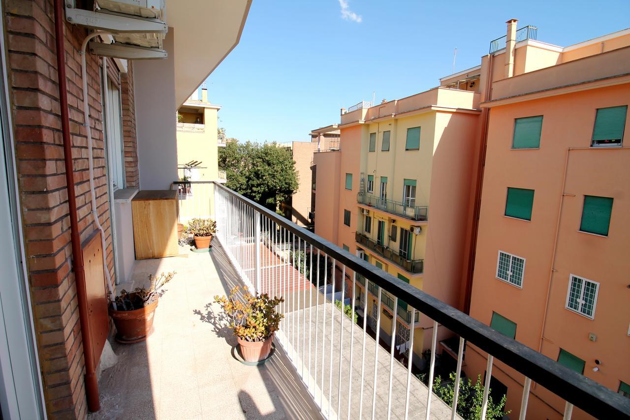 Monteverde Bright Apartment With Garage Roma Eksteriør bilde